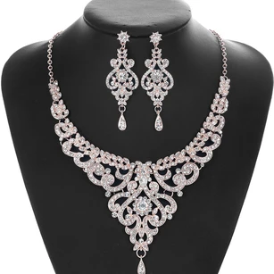 Trendy Rose Gold Rhinestone Necklace and Earrings Jewelry Set