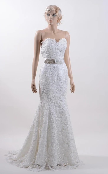 Sweetheart Lace Mermaid Sleeveless Dress With Crystal Detailed Waistbelt and Flower