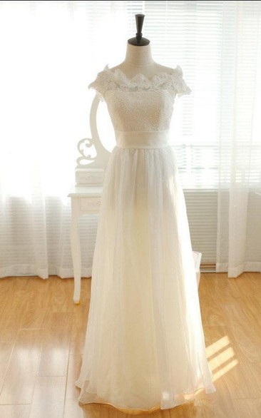 Floor-Length Cap Keyhole Chiffon Lace Dress