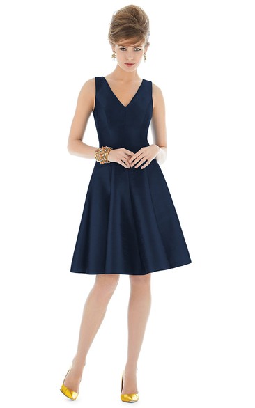 A-Line Knee-Length V-Neck Sleeveless Satin Dress with V-Back and Ruching