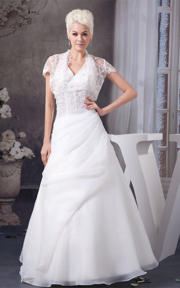 Sleeveless Tulle A-Line Bolero and Gown With Appliqued