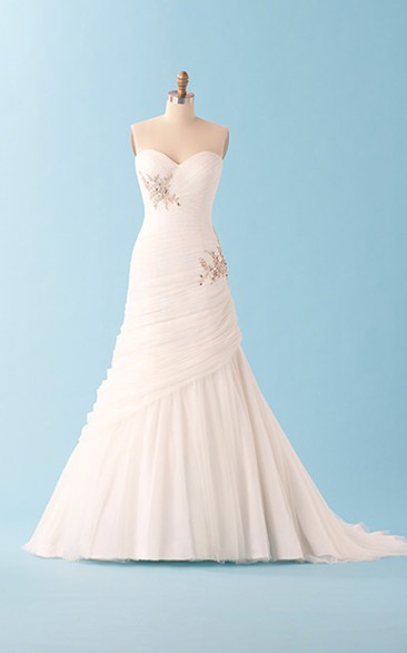 Lovely Beaded A-line long Dress With Sweetheart and Strapless Style