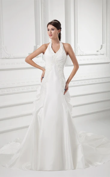 Noble Sleeveless Sheath Halter Taffeta Wedding Dresses
