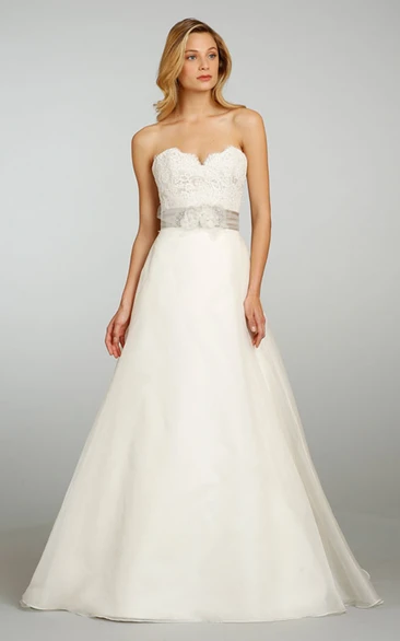 Unique Sweetheart Neckline Lace Bodice Organza Gown With Floral Satin Ribbon