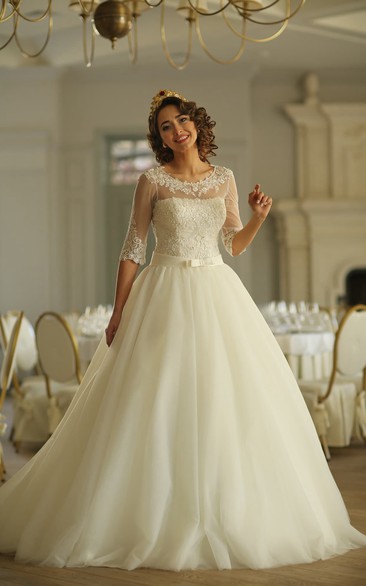 A-Line Floor-Length Scoop Half-Sleeve Illusion Tulle Dress With Appliques