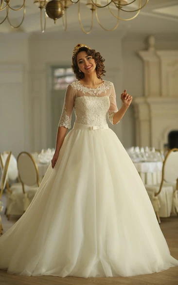 A-Line Floor-Length Scoop Half-Sleeve Illusion Tulle Dress With Appliques