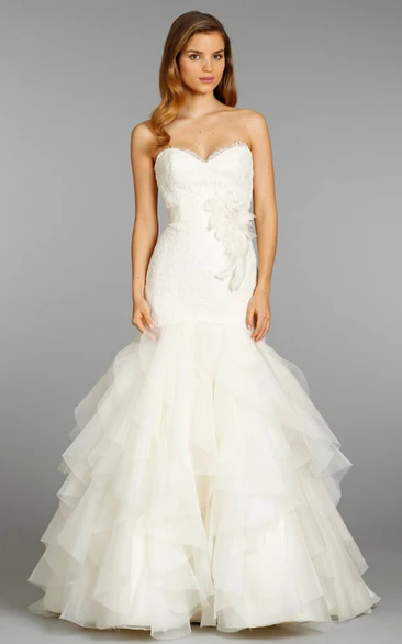 Glamorous Sweetheart Neckline Organza Ruffle Dress With Lace Bodice