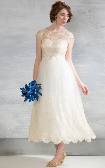 Tea-Length Bateau Neck Cap Sleeve Appliqued Tulle Wedding Dress