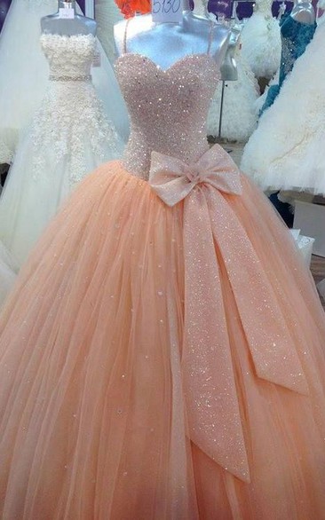 Stunning Sequins Sweetheart Ball Gown Wedding Dress With Bowknot