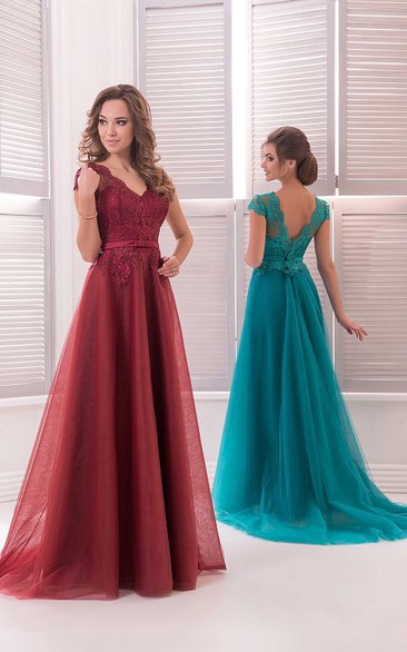 A-Line Floor-Length Sweep V-Neck Short Sleeve Tulle Beading Pleats Low-V Back Dress