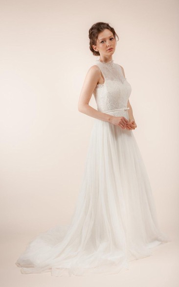 Sleeveless Lace and Tulle Dress With Pleats and Illusion Back