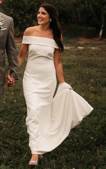 Satin Floor-length Court Train Trumpet Sleeveless Casual Wedding Dress