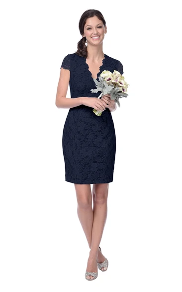 Lace Elegant Sheath With Scalloped Edge Neckline