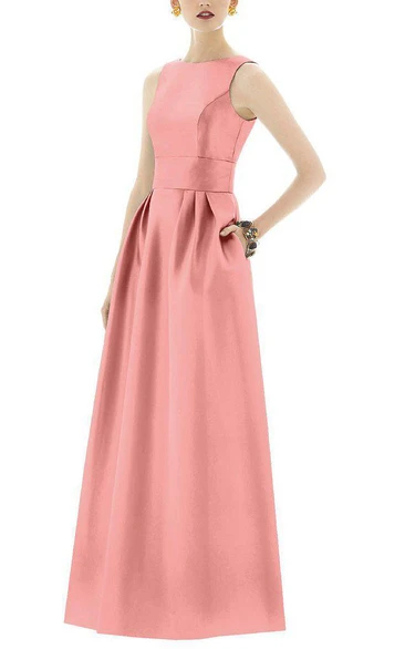 Elegant Long Satin Dress with Pleats and Pockets