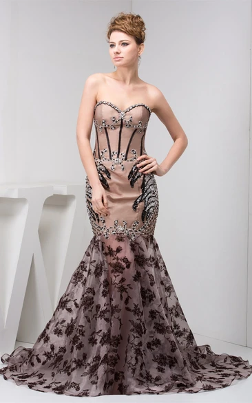 Sweetheart A-Line Column Rhinestone and Gown With Lace