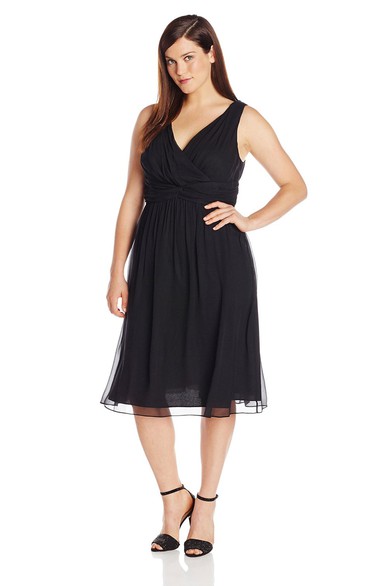 V-neckline Knee-length Chiffon Dress With Basque Waist