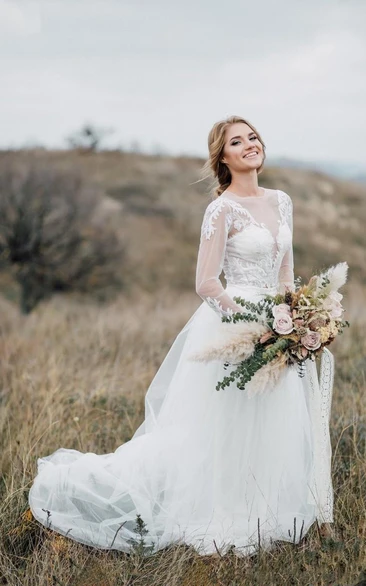 Amazing Bohemian Tulle Two Piece Court Train Wedding Dress With Button Back