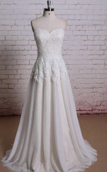 Sweetheart Lace and Tulle A-Line Dress With Pleated Skirt