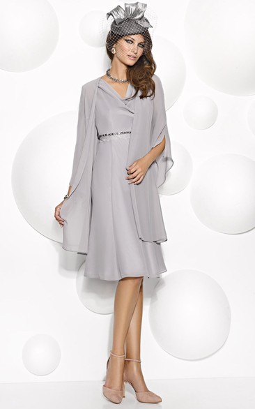 Knee-Length Half Sleeve V-Neck Jeweled Chiffon Mother Of The Bride Dress