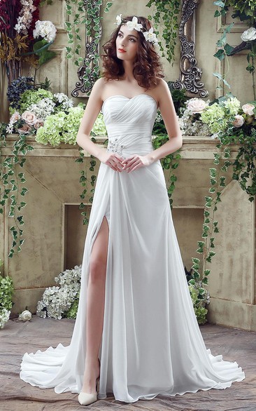 Sexy Front Split White Wedding Dress Beadings Sweetheart Sleeveless