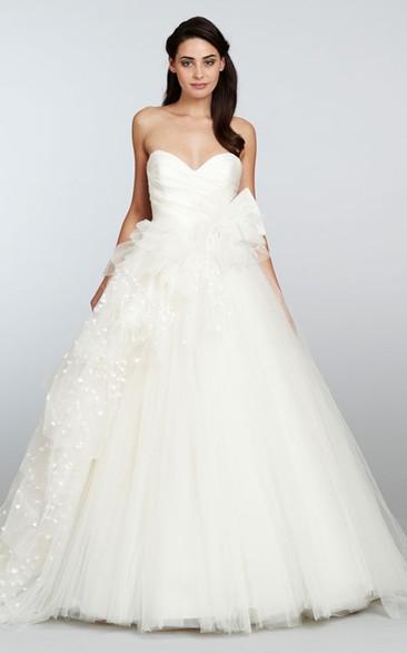 Sexy Pleated Bodice Tulle Ball Gown With Petal Embellishment