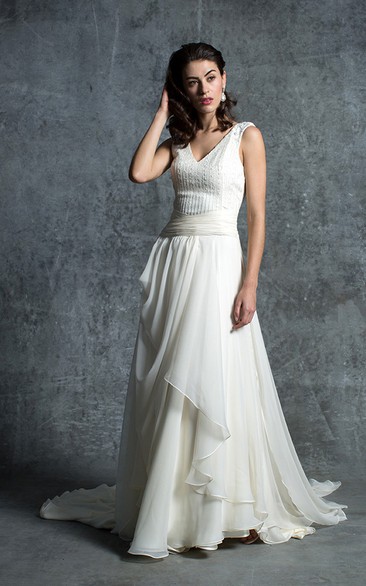 Sleeveless Long Chiffon Dress With Low-V Back