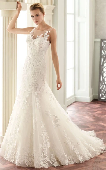 Scoop Long Appliqued Lace Wedding Dress With Court Train And V Back