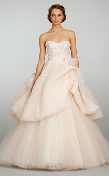 Fantastic Corseted Bodice Tulle Ball Gown With Bubble Peplum