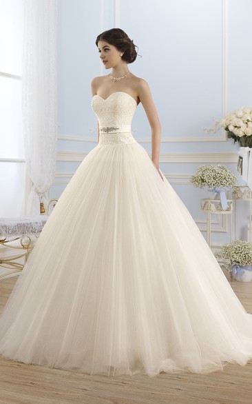 Ball Gown Floor-Length Sweetheart Sleeveless Backless Tulle Dress With Appliques And Waist Jewellery