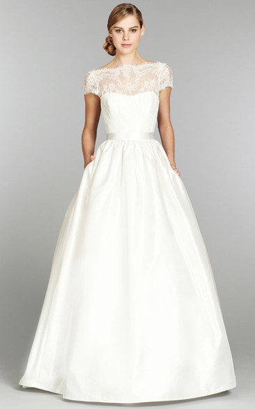 Stunning Cap Sleeve and Illusion Neckline Long Lace Gown