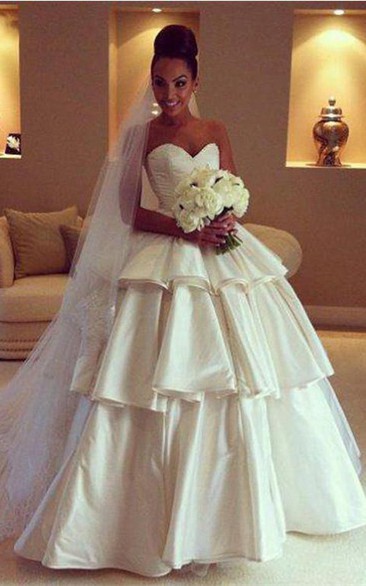 Gorgeous Sweetheart Layered Wedding Dresses Ball Gown Floor Length Bridal Gown