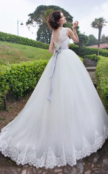 A-Line Floor-Length Jewel-Neck Sleeveless Zipper Organza Dress With Sash And Beading