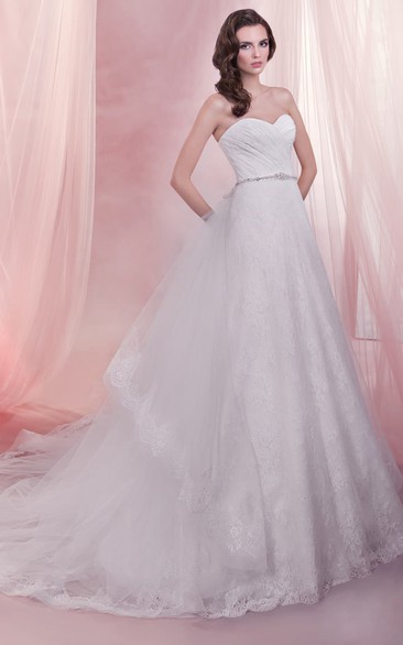 Long Sweetheart A-line Lace Wedding Dress With Detachable Train 