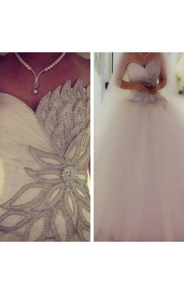 Newest Tulle Beadings White Wedding Dress Ball Gown Sweetheart