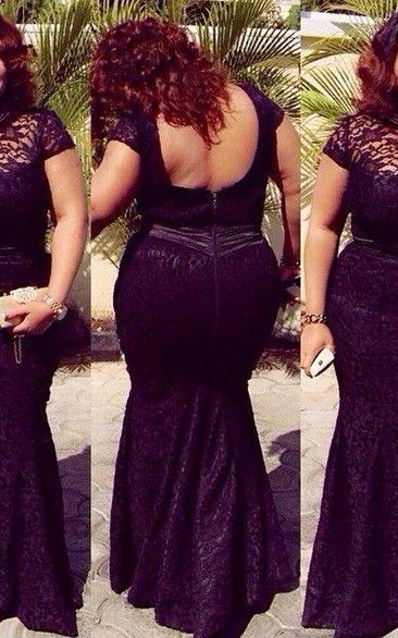 Plus Size Lace Mermaid Short Sleeve Evening Dress