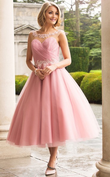 Tea-Length Appliqued Scoop Neck Cap Sleeve Tulle Bridesmaid Dress