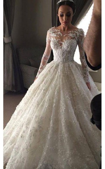 Delicate Illusion Ball Gown Wedding Dress Tulle Lace Appliques