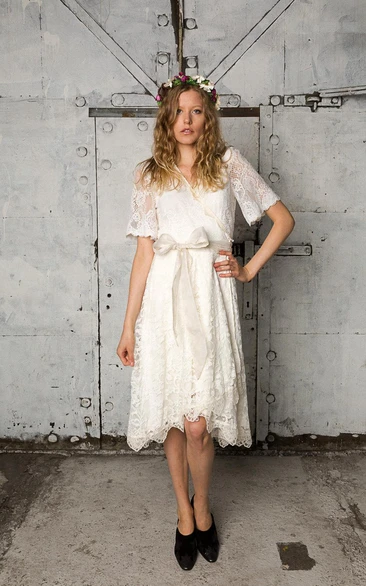 V-Neck Short Sleeve A-Line Knee Length Lace Dress With Bow Sash