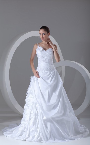 Spaghetti-Strap A-Line Pick-Up Ruffles and Ball-Gown With Beading