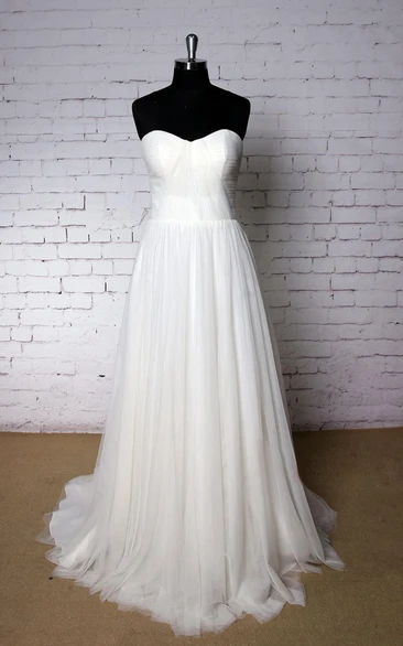 Sweetheart A-Line Tulle Bridal Dress With Pleats and Ruchings