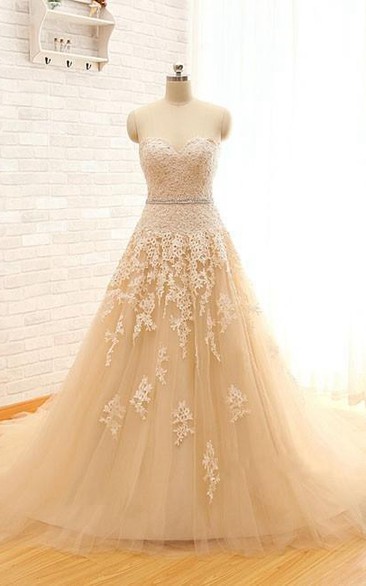 Long Sweetheart Cap Appliques Keyhole Tulle Lace Dress