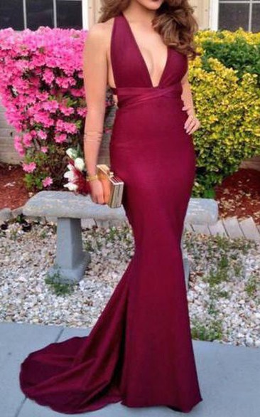 Sleeveless V-neck Sweep Train Long Chiffon Dress