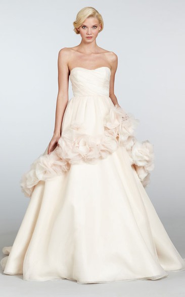 Captivating Strapless Draped Bodice Organza Ball Gown With Floral Embellishment