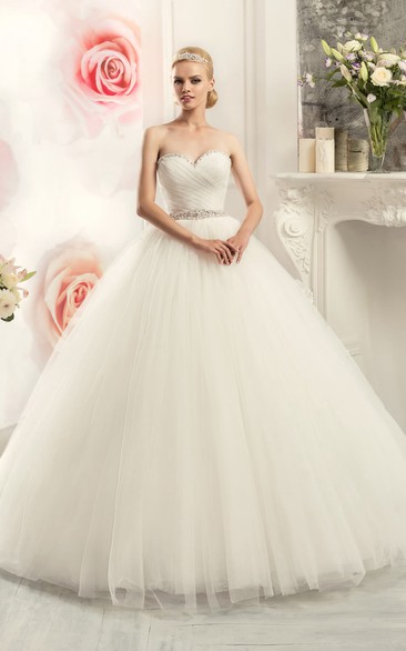 Ball Gown Long Sweetheart Sleeveless Tulle Dress With Beading And Criss Cross