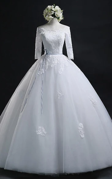Scoop Ball Gown Bateau Long Tulle Wedding Dress With Lace
