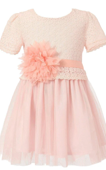 Short-sleeved A-line Lace Dress With Flower and Pleats