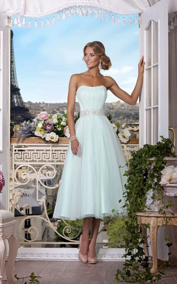 A-Line Tea-Length Strapless Sleeveless Tulle Beading Pleats Zipper Dress