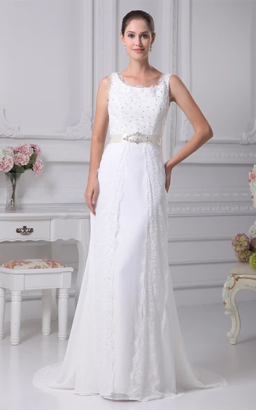 Country-Style Sheath Sleeveless Broach and Dress With Appliques