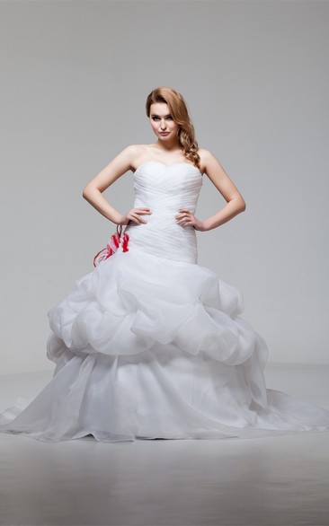 Sweetheart A-Line Criss-Cross Pick Up and Ball-Gown With Ruching