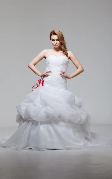 Sweetheart A-Line Criss-Cross Pick Up and Ball-Gown With Ruching